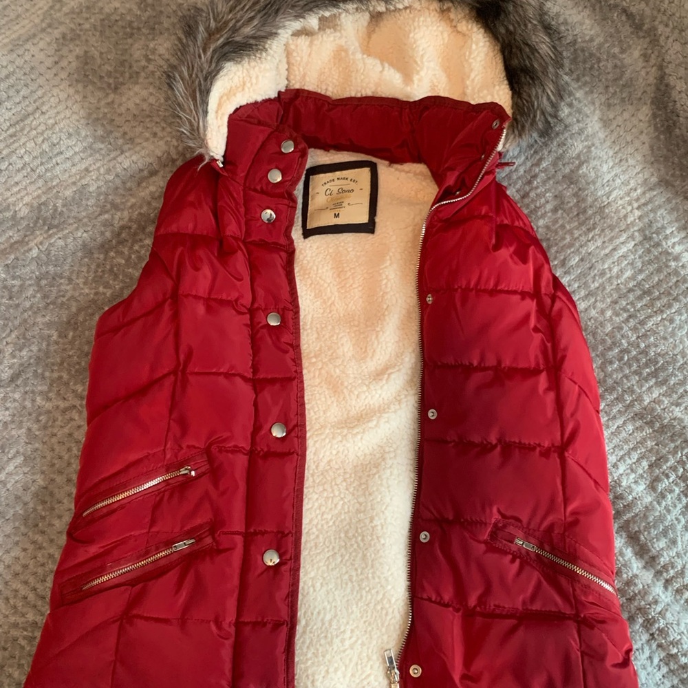 Ci Sono Red Puffer Vest with removable Faux Fur Hood
